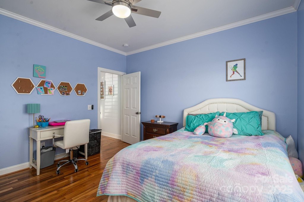 Conover, North Carolina, 28613, United States, 3 Bedrooms Bedrooms, ,4.5 BathroomsBathrooms,Residential,Forsale,2007719