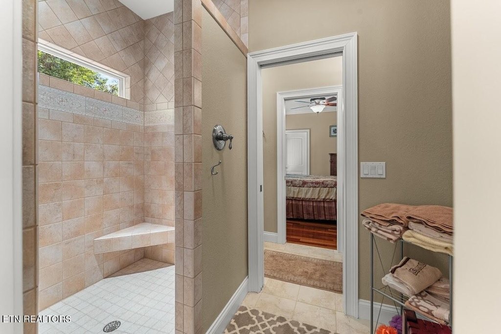 Crossville, Tennessee, 38558, United States, 3 Bedrooms Bedrooms, ,2.5 BathroomsBathrooms,Residential,Forsale,1968509