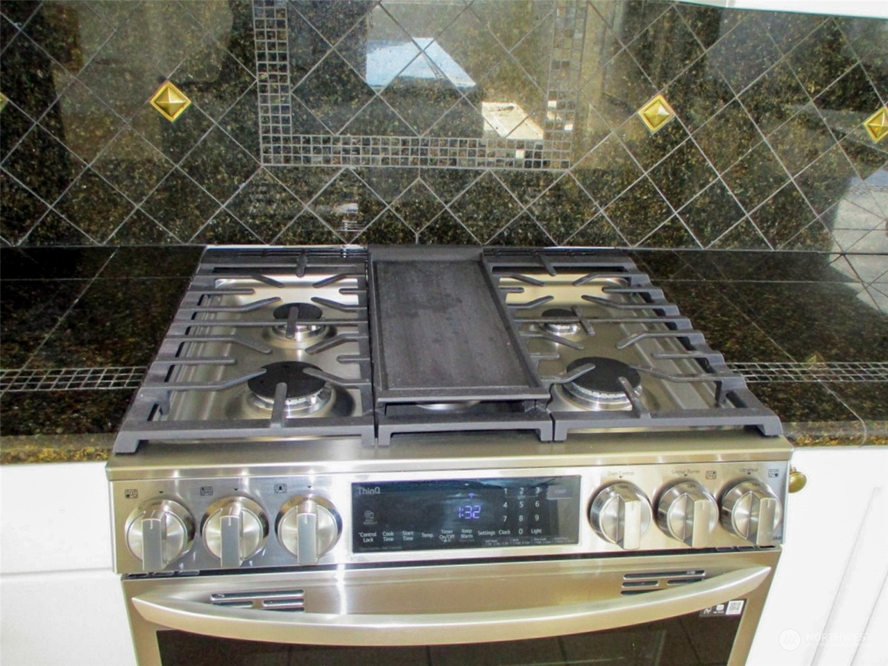 Ocean Shores, Washington, 98569, United States, 4 Bedrooms Bedrooms, ,3 BathroomsBathrooms,Residential,Forsale,2004449