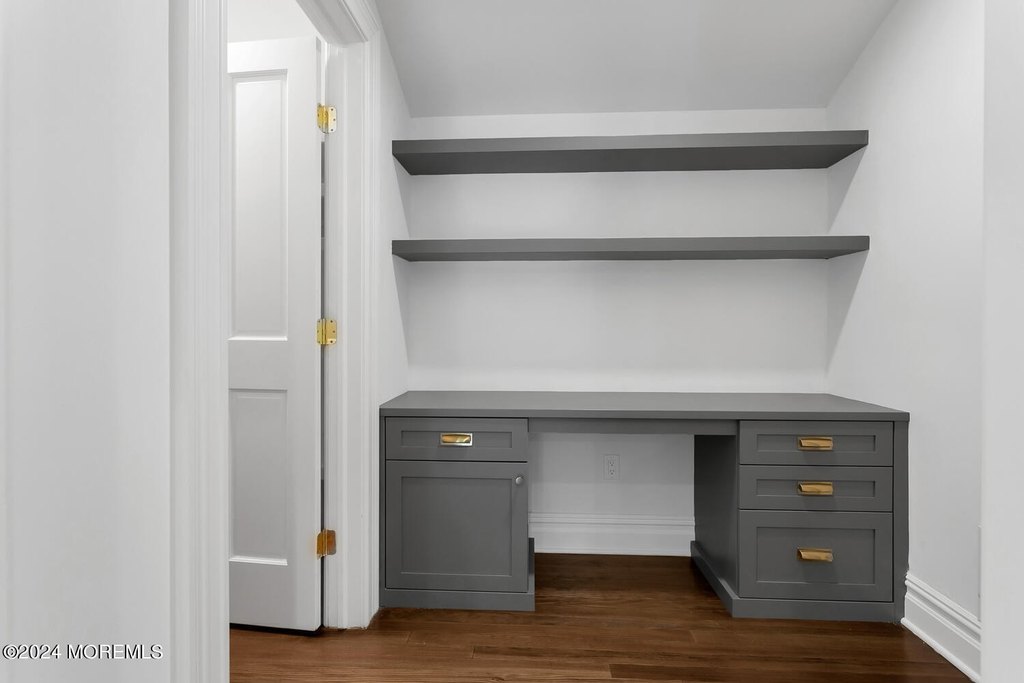 Highlands, New Jersey, 07732, United States, 5 Bedrooms Bedrooms, ,4.5 BathroomsBathrooms,Residential,Forsale,2008381