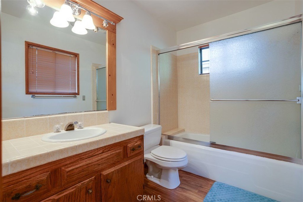 Lake Arrowhead, California, 92352, United States, 5 Bedrooms Bedrooms, ,3.5 BathroomsBathrooms,Residential,Forsale,1953304