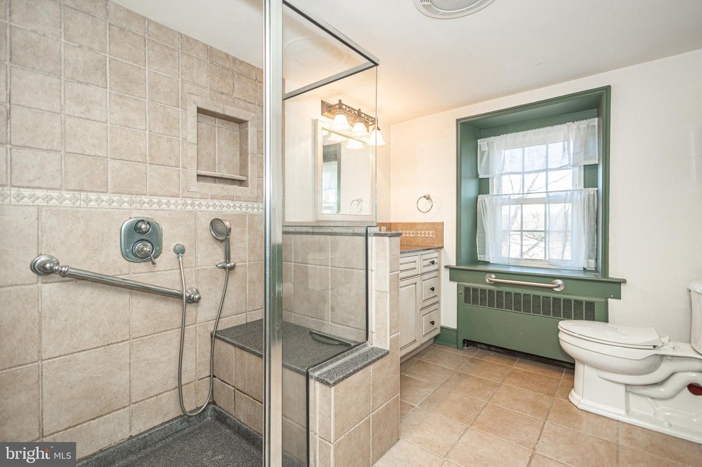 FURLONG, Pennsylvania, 18925, United States, 4 Bedrooms Bedrooms, ,2.5 BathroomsBathrooms,Residential,Forsale,2004203