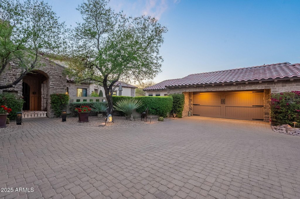 Gold Canyon, Arizona, 85118, United States, 5 Bedrooms Bedrooms, ,6 BathroomsBathrooms,Residential,Forsale,1953465