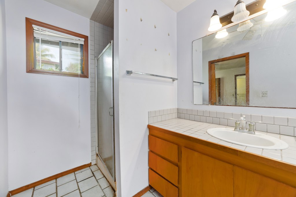 Kailua-Kona, Hawaii, 96740, United States, 3 Bedrooms Bedrooms, ,3 BathroomsBathrooms,Residential,Forsale,2004392