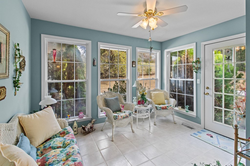 Dayton, Tennessee, 37321, United States, 3 Bedrooms Bedrooms, ,3.5 BathroomsBathrooms,Residential,Forsale,2009591