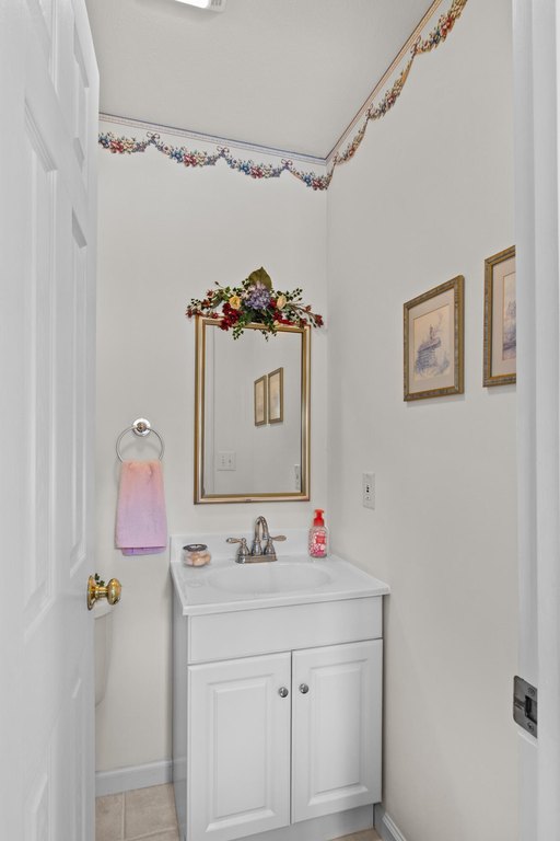 Dayton, Tennessee, 37321, United States, 3 Bedrooms Bedrooms, ,3.5 BathroomsBathrooms,Residential,Forsale,2009591