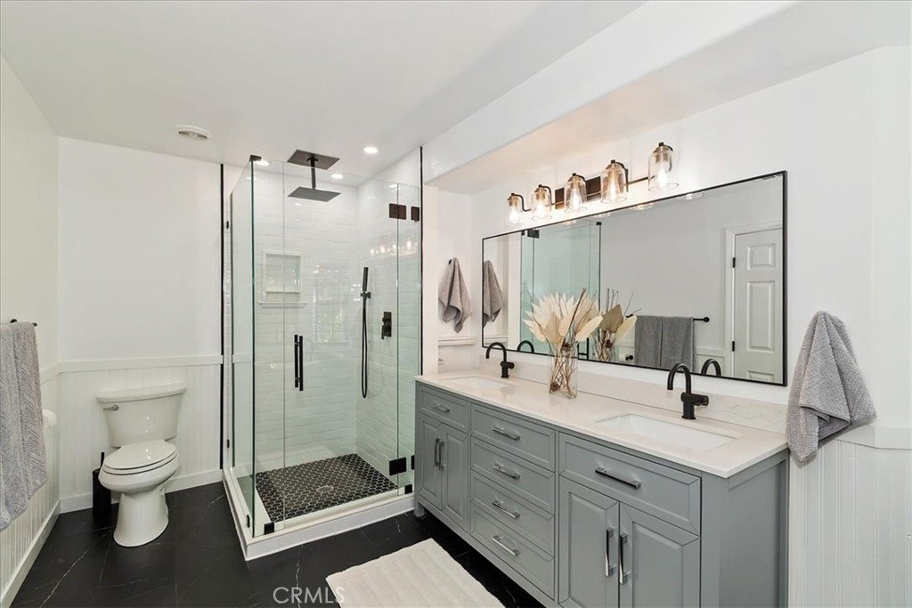 Lake Arrowhead, California, 92352, United States, 4 Bedrooms Bedrooms, ,3 BathroomsBathrooms,Residential,Forsale,2004860