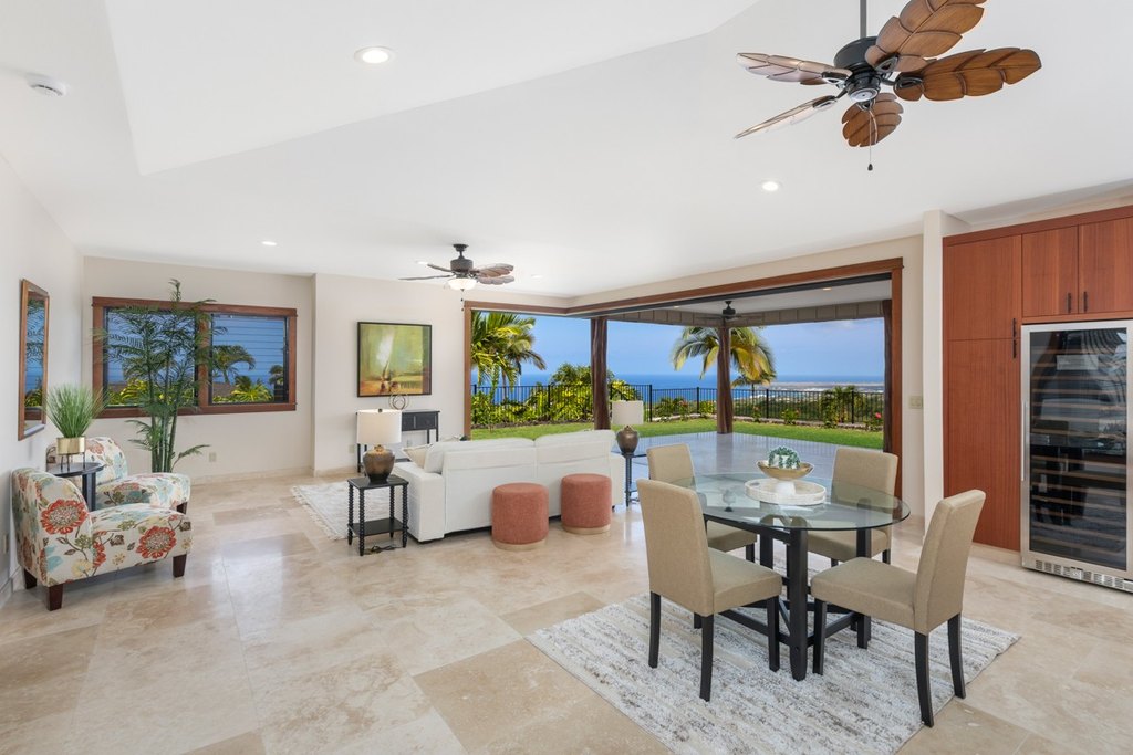 Kailua-Kona, Hawaii, 96740, United States, 4 Bedrooms Bedrooms, ,4.5 BathroomsBathrooms,Residential,Forsale,2004413