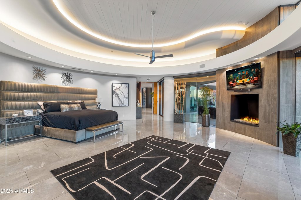 Paradise Valley, Arizona, 85253, United States, 5 Bedrooms Bedrooms, ,6.5 BathroomsBathrooms,Residential,Forsale,2004936