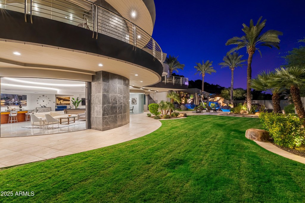 Paradise Valley, Arizona, 85253, United States, 5 Bedrooms Bedrooms, ,6.5 BathroomsBathrooms,Residential,Forsale,2004936