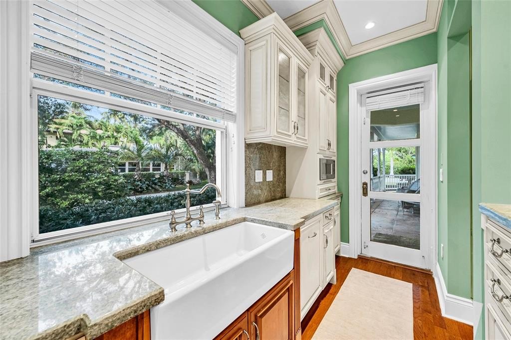 Fort Lauderdale, Florida, 33301, United States, 5 Bedrooms Bedrooms, ,4.5 BathroomsBathrooms,Residential,Forsale,2004508