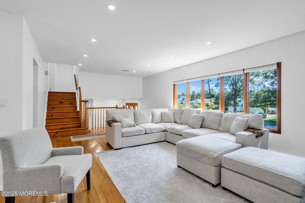 Toms River, New Jersey, 08755, United States, 3 Bedrooms Bedrooms, ,3 BathroomsBathrooms,Residential,Forsale,1966050