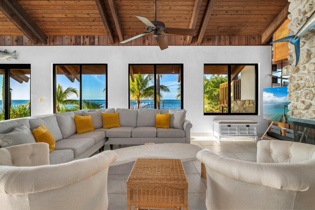 Marathon, Florida, 33050, United States, 3 Bedrooms Bedrooms, ,3 BathroomsBathrooms,Residential,Forsale,2011130