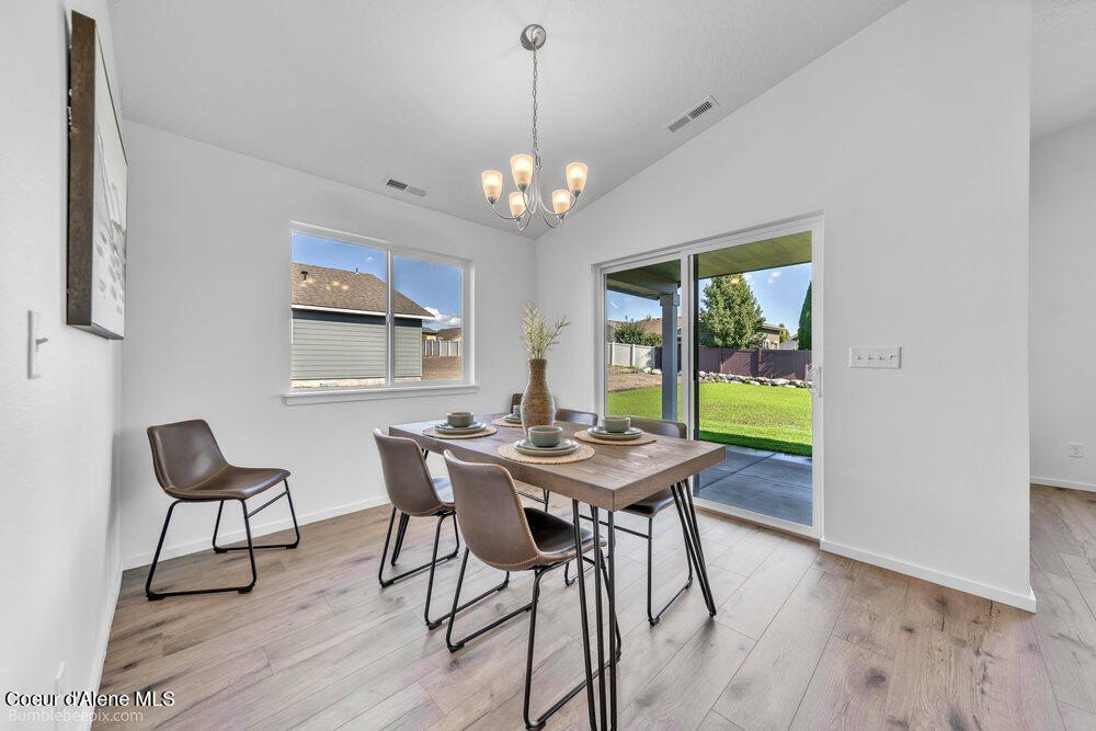 Post Falls, Idaho, 83854, United States, 3 Bedrooms Bedrooms, ,2 BathroomsBathrooms,Residential,Forsale,1984543