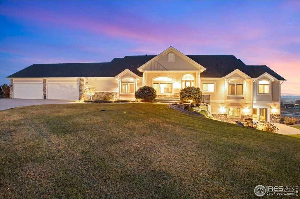 Severance, Colorado, 80610, United States, 5 Bedrooms Bedrooms, ,3.5 BathroomsBathrooms,Residential,Forsale,2004283