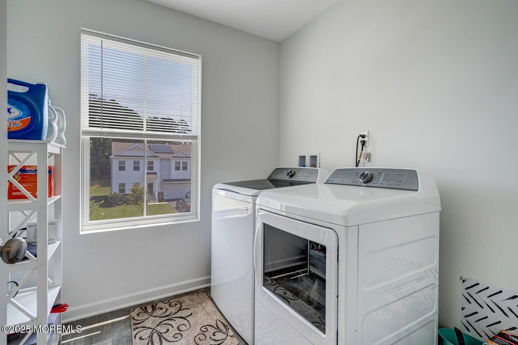 Little Egg Harbor, New Jersey, 08087, United States, 5 Bedrooms Bedrooms, ,3 BathroomsBathrooms,Residential,Forsale,1992686