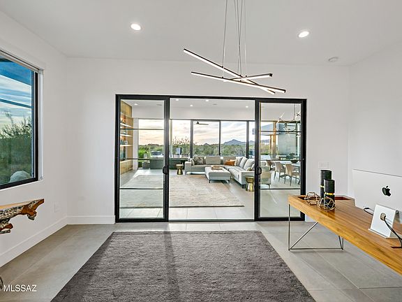 Oro Valley, Arizona, 85755, United States, 5 Bedrooms Bedrooms, ,4 BathroomsBathrooms,Residential,Forsale,2004440