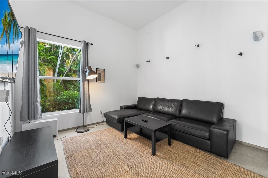 Fort Myers, Florida, 33908, United States, 5 Bedrooms Bedrooms, ,4 BathroomsBathrooms,Residential,Forsale,2004758