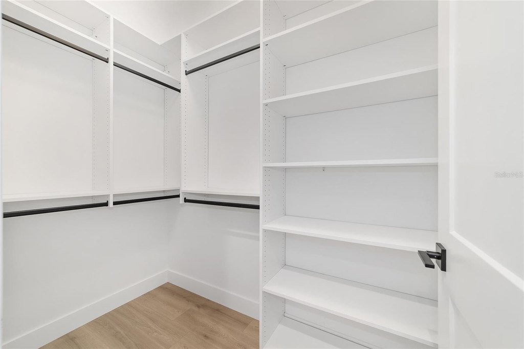 OCALA, Florida, 34474, United States, 4 Bedrooms Bedrooms, ,3 BathroomsBathrooms,Residential,Forsale,2010927