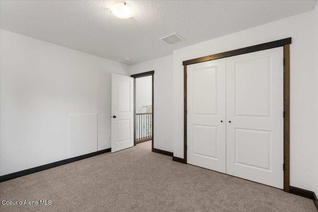 Post Falls, Idaho, 83854, United States, 4 Bedrooms Bedrooms, ,2.5 BathroomsBathrooms,Residential,Forsale,1984579