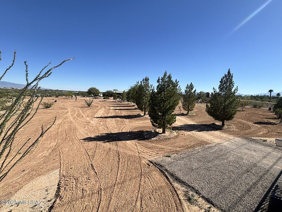 Tucson, Arizona, 85756, United States, 4 Bedrooms Bedrooms, ,2 BathroomsBathrooms,Residential,Forsale,2004439