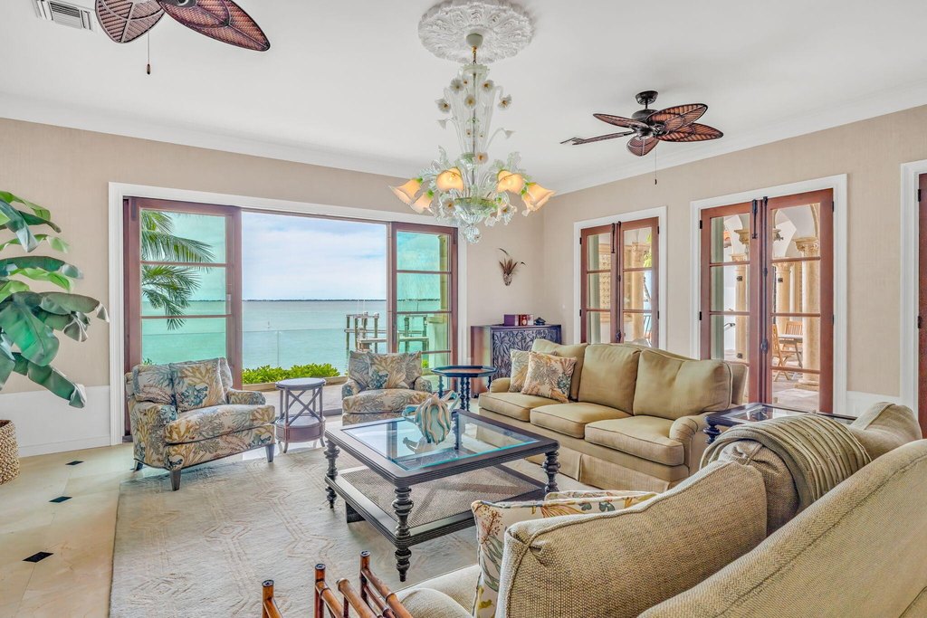 Key Colony, Florida, 33051, United States, 4 Bedrooms Bedrooms, ,4.5 BathroomsBathrooms,Residential,Forsale,2004355