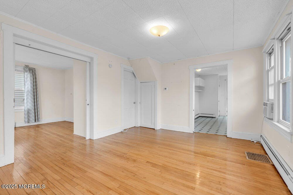 Lake Como, New Jersey, 07719, United States, 2 Bedrooms Bedrooms, ,2 BathroomsBathrooms,Residential,Forsale,2004839