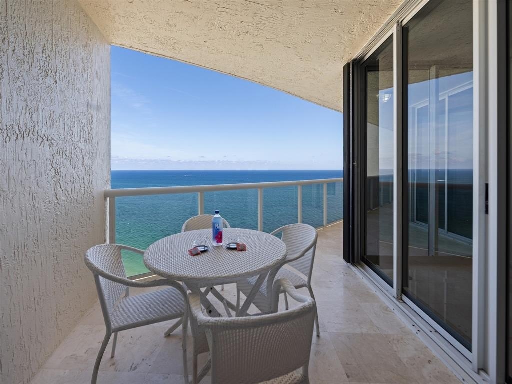 Fort Lauderdale, Florida, 33308, United States, 2 Bedrooms Bedrooms, ,2 BathroomsBathrooms,Residential,Forsale,2004493