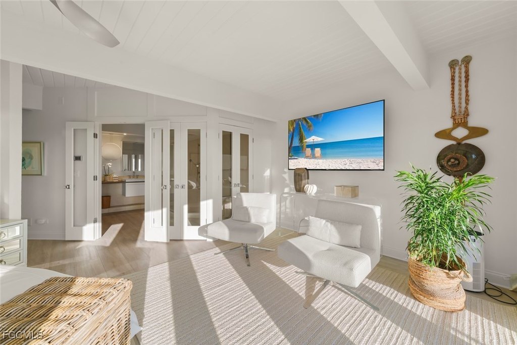 Sanibel, Florida, 33957, United States, 5 Bedrooms Bedrooms, ,4.5 BathroomsBathrooms,Residential,Forsale,2004795