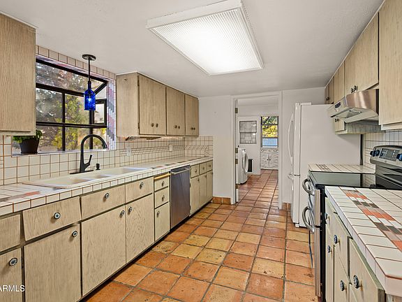 Sedona, Arizona, 86336, United States, 4 Bedrooms Bedrooms, ,3 BathroomsBathrooms,Residential,Forsale,2004622