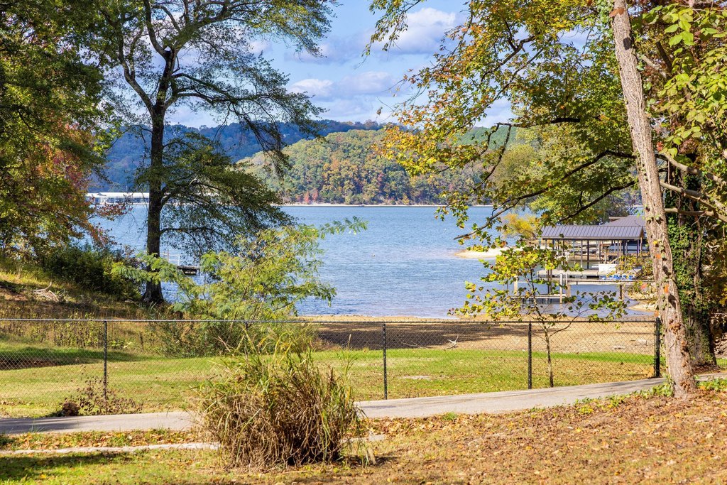 Chattanooga, Tennessee, 37416, United States, 4 Bedrooms Bedrooms, ,3.5 BathroomsBathrooms,Residential,Forsale,1995344