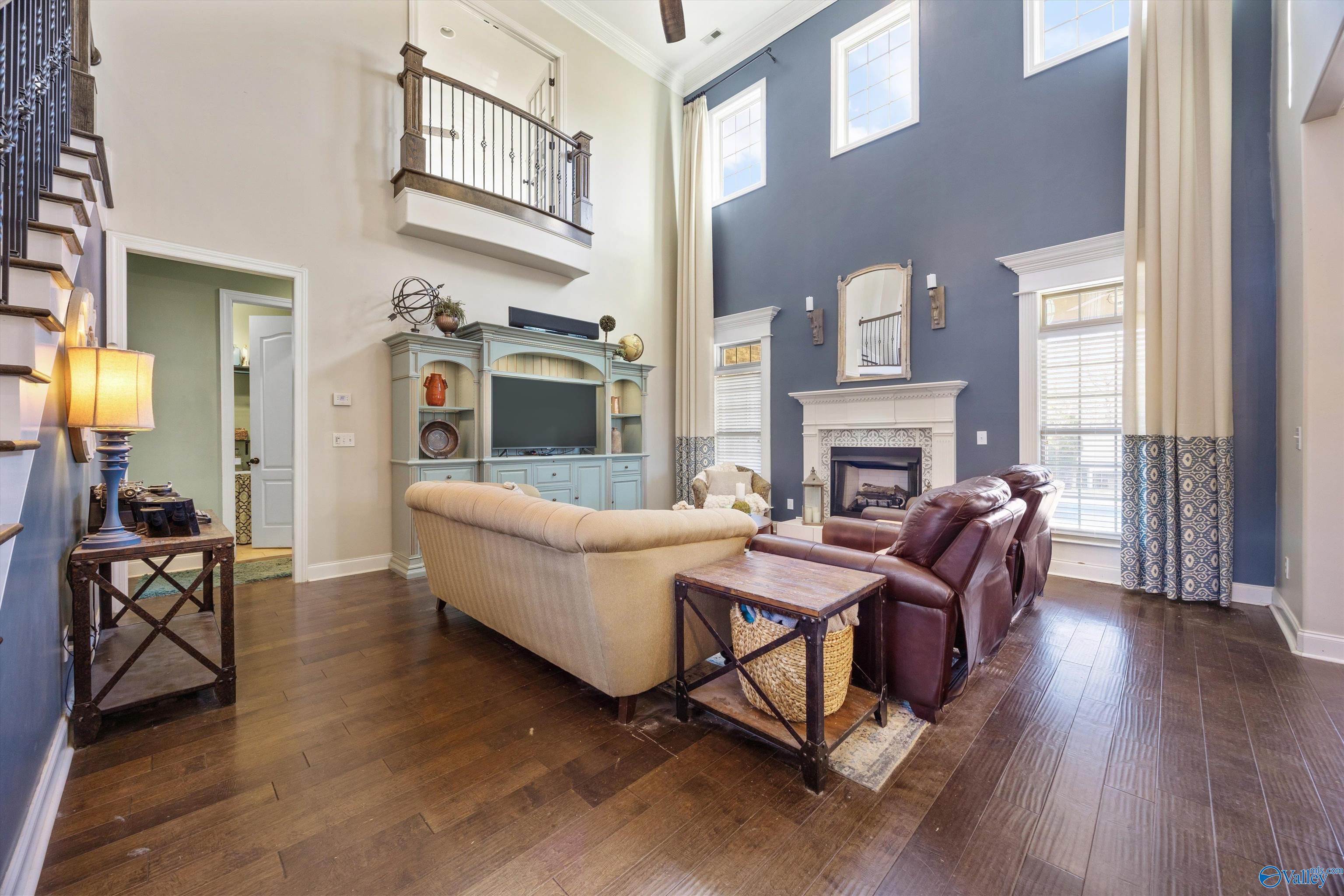 Owens Cross Roads, Alabama, 35763, United States, 5 Bedrooms Bedrooms, ,3.5 BathroomsBathrooms,Residential,Forsale,2007708