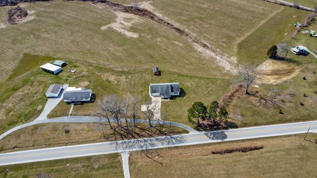 Jamestown, Tennessee, 38556, United States, 2 Bedrooms Bedrooms, ,2 BathroomsBathrooms,Residential,Forsale,1886027