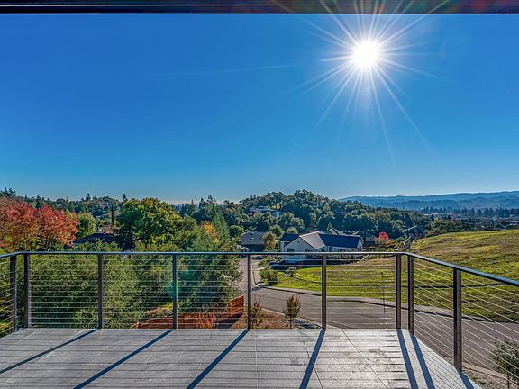 Healdsburg, California, 95448, United States, 5 Bedrooms Bedrooms, ,4 BathroomsBathrooms,Residential,Forsale,2004748