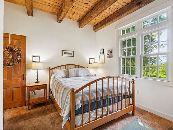 Randolph, Vermont, 05061, United States, 5 Bedrooms Bedrooms, ,2.5 BathroomsBathrooms,Residential,Forsale,2004854