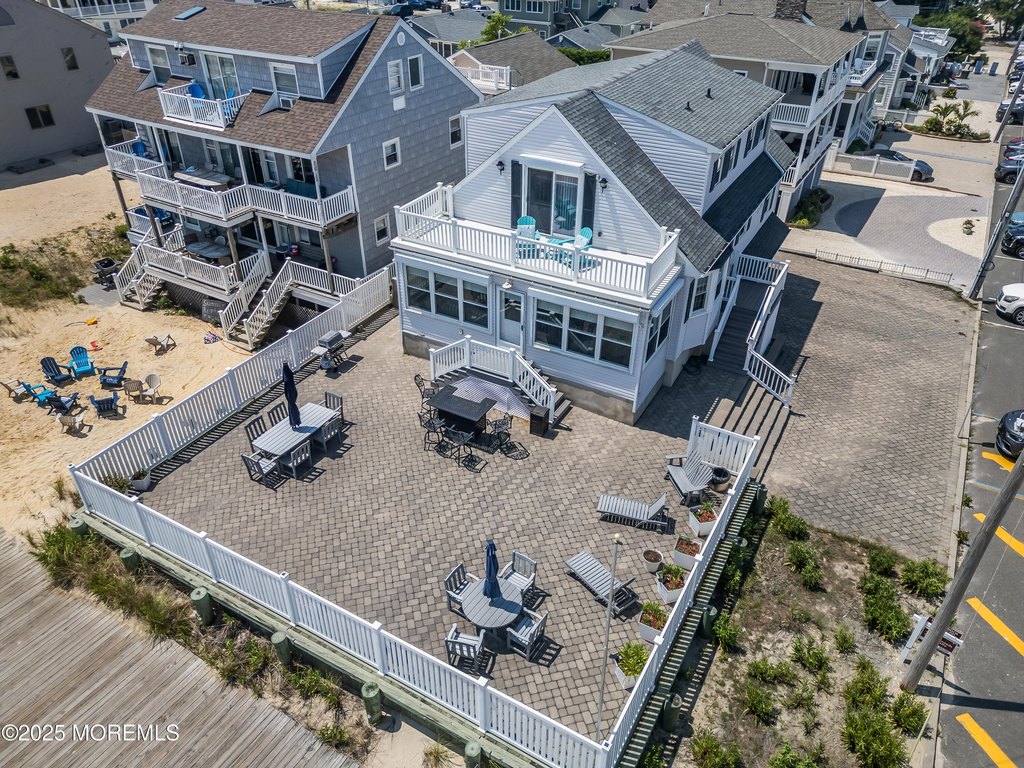 Lavallette, New Jersey, 08735, United States, 5 Bedrooms Bedrooms, ,4 BathroomsBathrooms,Residential,Forsale,1922693