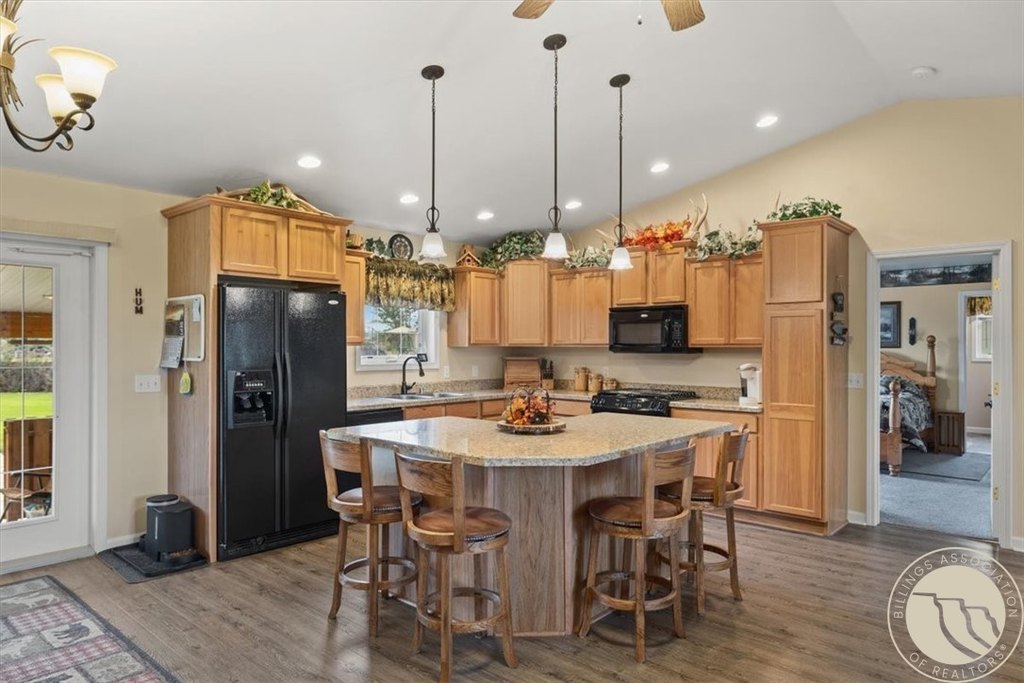 Park City, Montana, 59063, United States, 3 Bedrooms Bedrooms, ,2 BathroomsBathrooms,Residential,Forsale,1965901