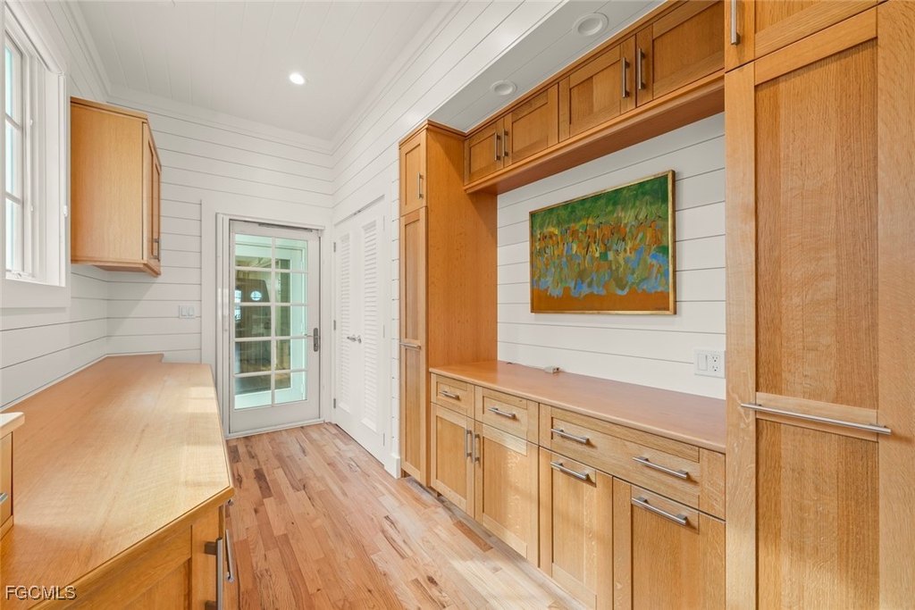 Captiva, Florida, 33924, United States, 3 Bedrooms Bedrooms, ,3 BathroomsBathrooms,Residential,Forsale,2011969