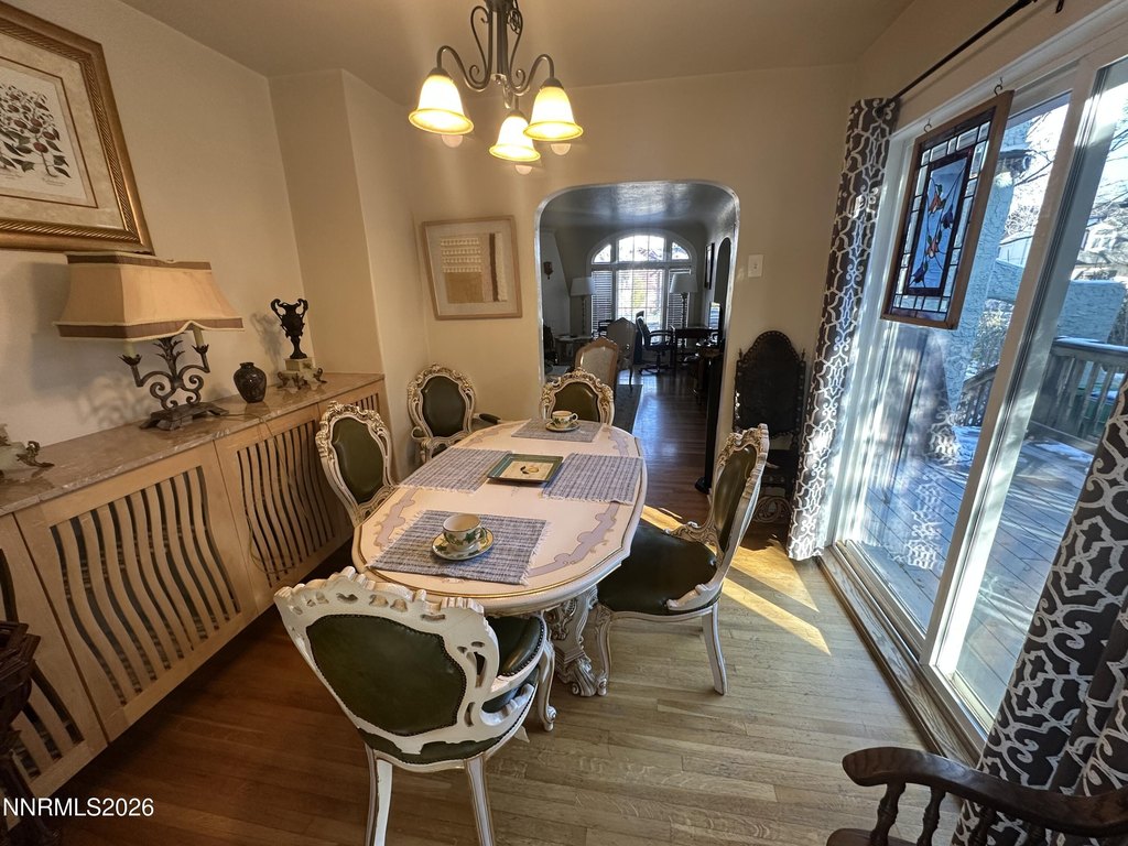 Reno, Nevada, 89509, United States, 3 Bedrooms Bedrooms, ,2 BathroomsBathrooms,Residential,Forsale,2012833