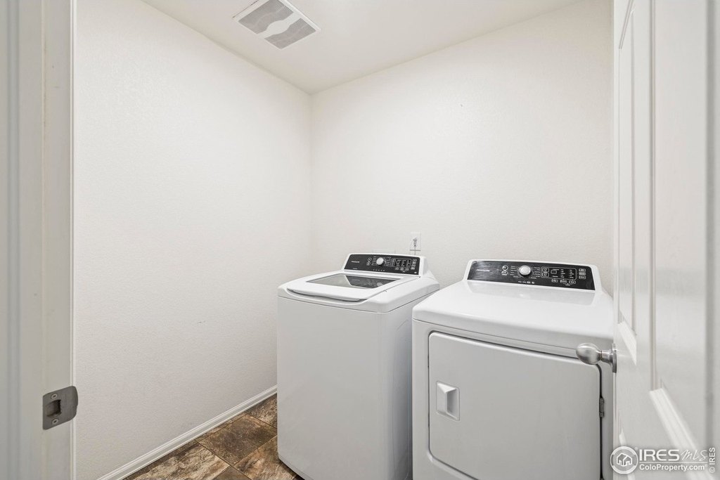 Severance, Colorado, 80550, United States, 3 Bedrooms Bedrooms, ,2.5 BathroomsBathrooms,Residential,Forsale,2009193