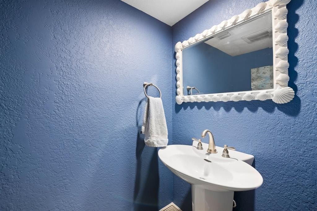 Fort Lauderdale, Florida, 33308, United States, 2 Bedrooms Bedrooms, ,2.5 BathroomsBathrooms,Residential,Forsale,1968239