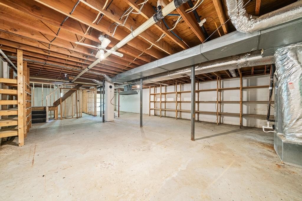 Monroe, Tennessee, 38573, United States, 3 Bedrooms Bedrooms, ,1.5 BathroomsBathrooms,Residential,Forsale,2010937