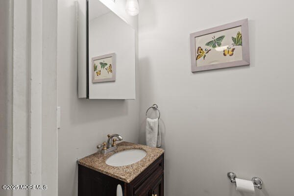 Tinton Falls, New Jersey, 07724, United States, 5 Bedrooms Bedrooms, ,2.5 BathroomsBathrooms,Residential,Forsale,1972265