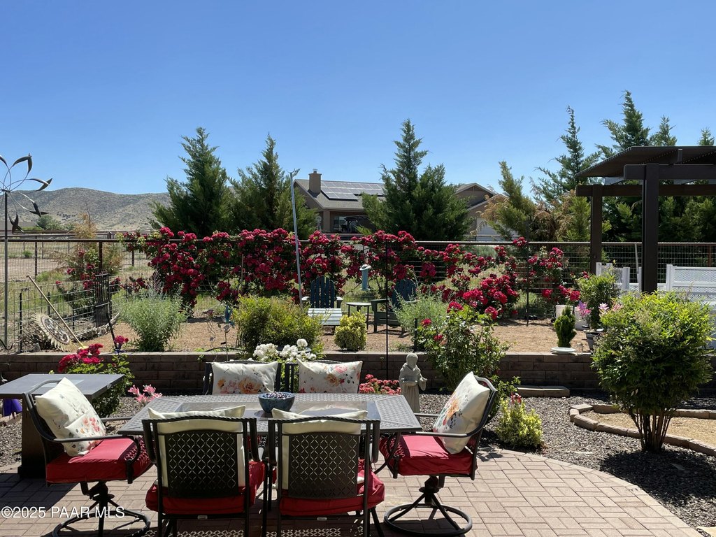 Prescott Valley, Arizona, 86315, United States, 4 Bedrooms Bedrooms, ,2 BathroomsBathrooms,Residential,Forsale,1968229