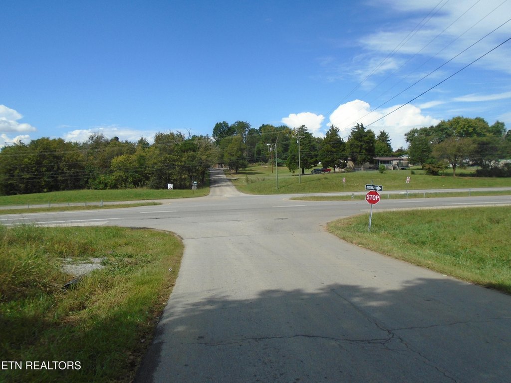 Friendsville, Tennessee, 37737, United States, 3 Bedrooms Bedrooms, ,2 BathroomsBathrooms,Residential,Forsale,1973588