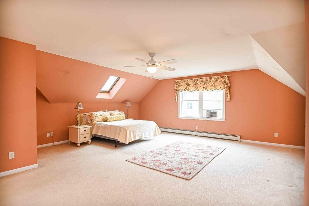 York, Maine, 03909, United States, 2 Bedrooms Bedrooms, ,2 BathroomsBathrooms,Residential,Forsale,1941227