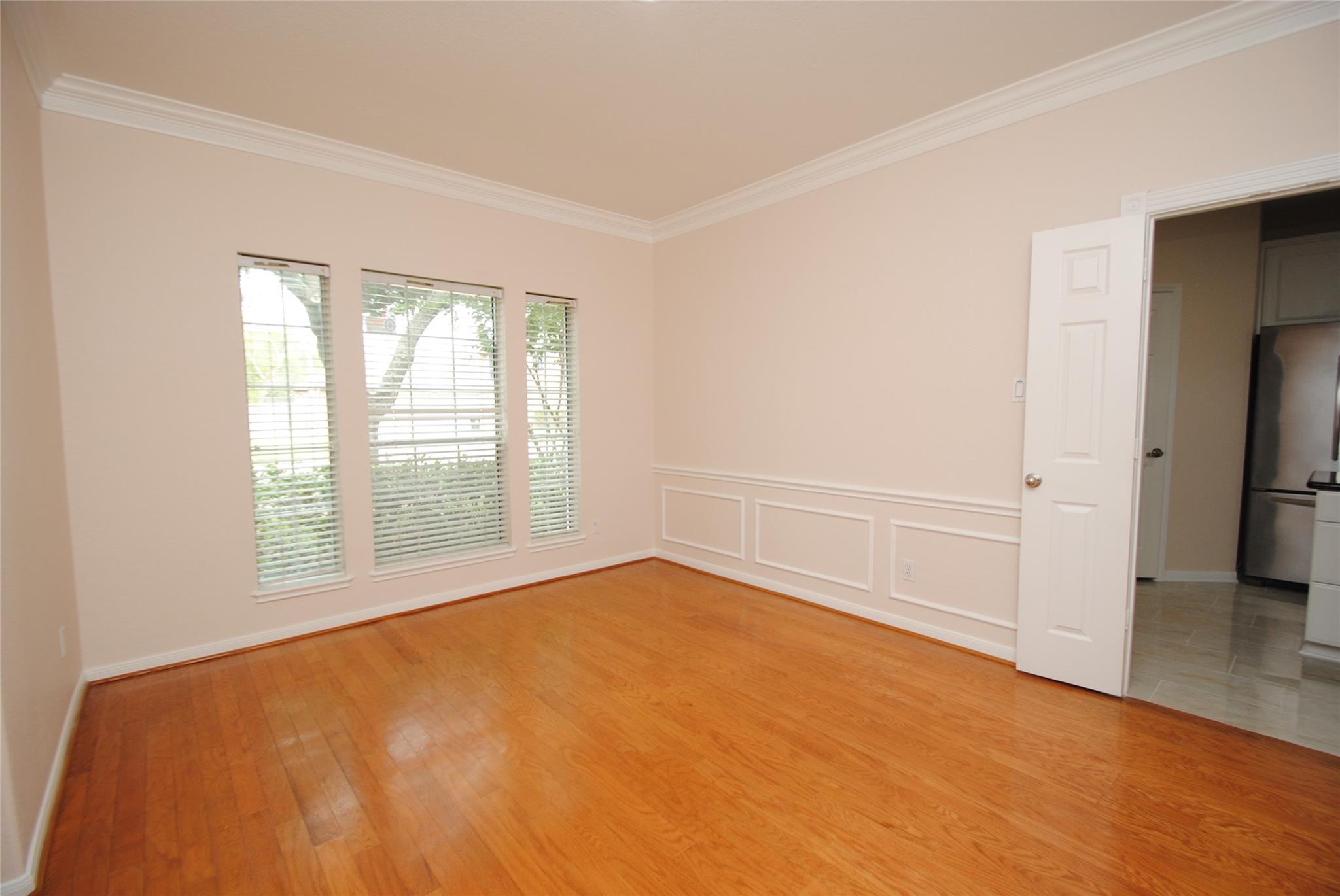 Houston, Texas, 77094, United States, 4 Bedrooms Bedrooms, ,3 BathroomsBathrooms,Residential,Forsale,1954122