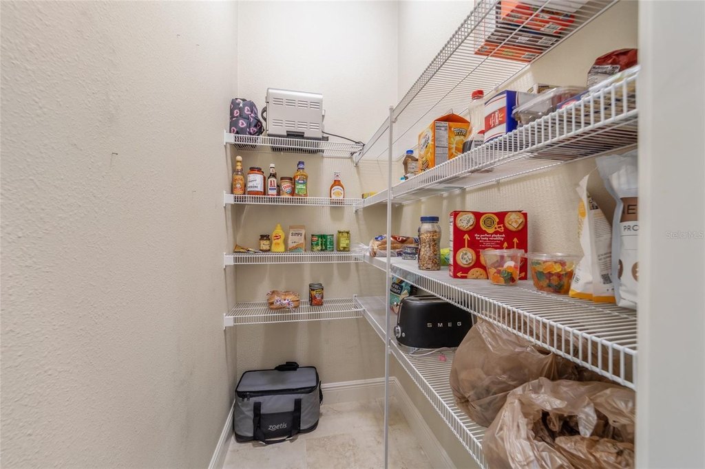 OCALA, Florida, 34480, United States, 4 Bedrooms Bedrooms, ,3 BathroomsBathrooms,Residential,Forsale,2009538