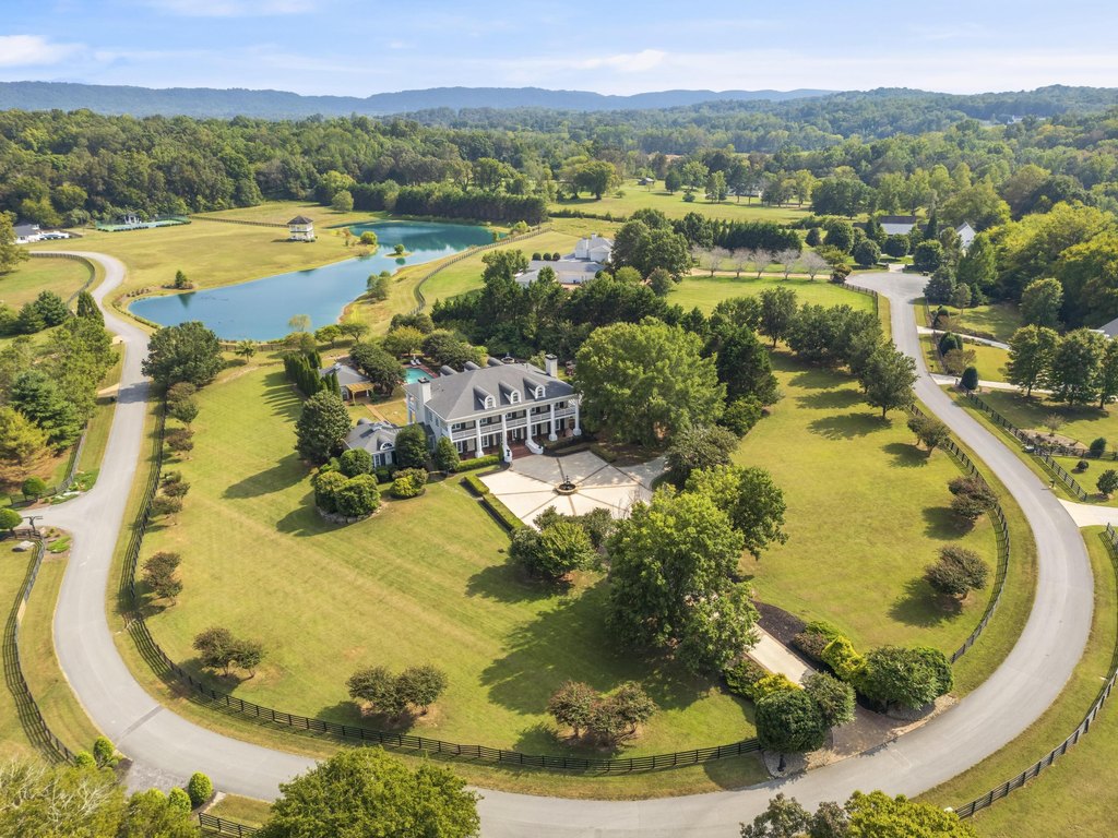 Ooltewah, Tennessee, 37363, United States, 4 Bedrooms Bedrooms, ,6.5 BathroomsBathrooms,Residential,Forsale,1963601