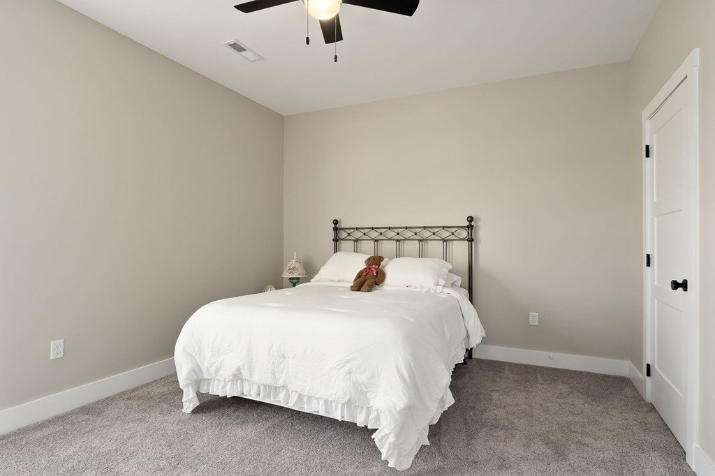 Cookeville, Tennessee, 38501, United States, 3 Bedrooms Bedrooms, ,2.5 BathroomsBathrooms,Residential,Forsale,1996610